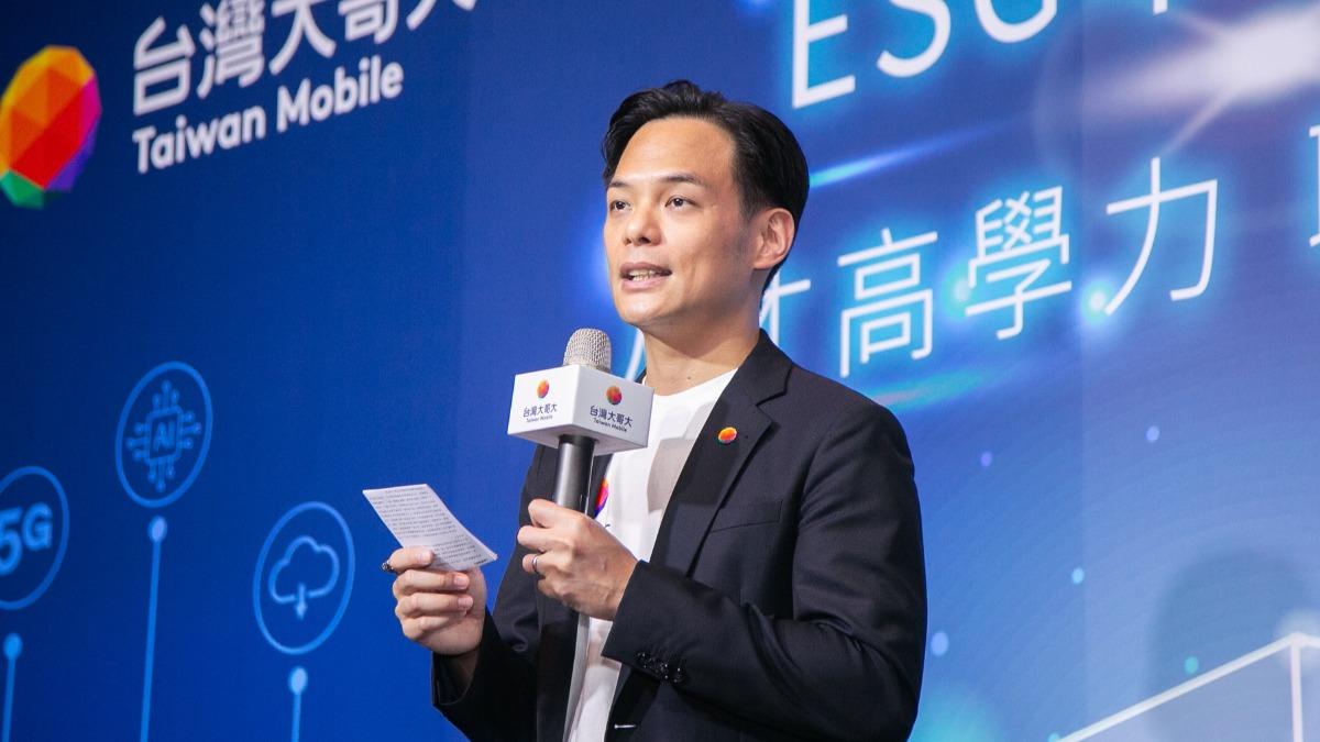 權威名醫林芳郁失智 兒林之晨淚喊「我的偶像」:一生難以超越父親