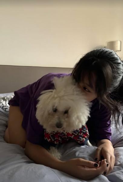對梧桐妹來說,miu miu是她的家人。(圖/翻攝自梧桐妹IG)