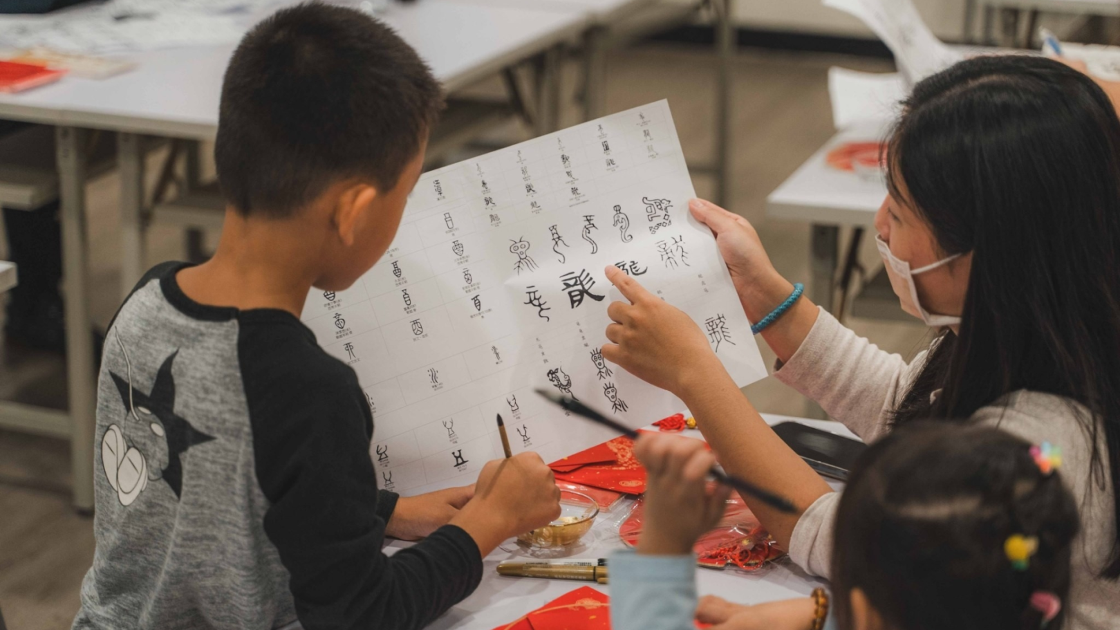 ▲鍾肇政文學園區透過文學賞析與創作活動,帶領民眾認識客家文學之美。(圖片來源:桃園市政府)