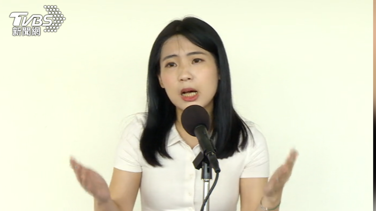 徐巧芯宣戰曹興誠下辯論帖。 (圖/TVBS)