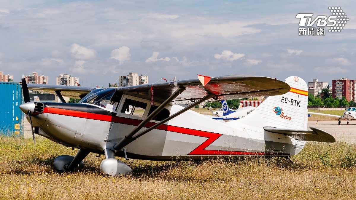 Universal Stinson 108小型飛機。(示意圖/達志影像shutterstock)