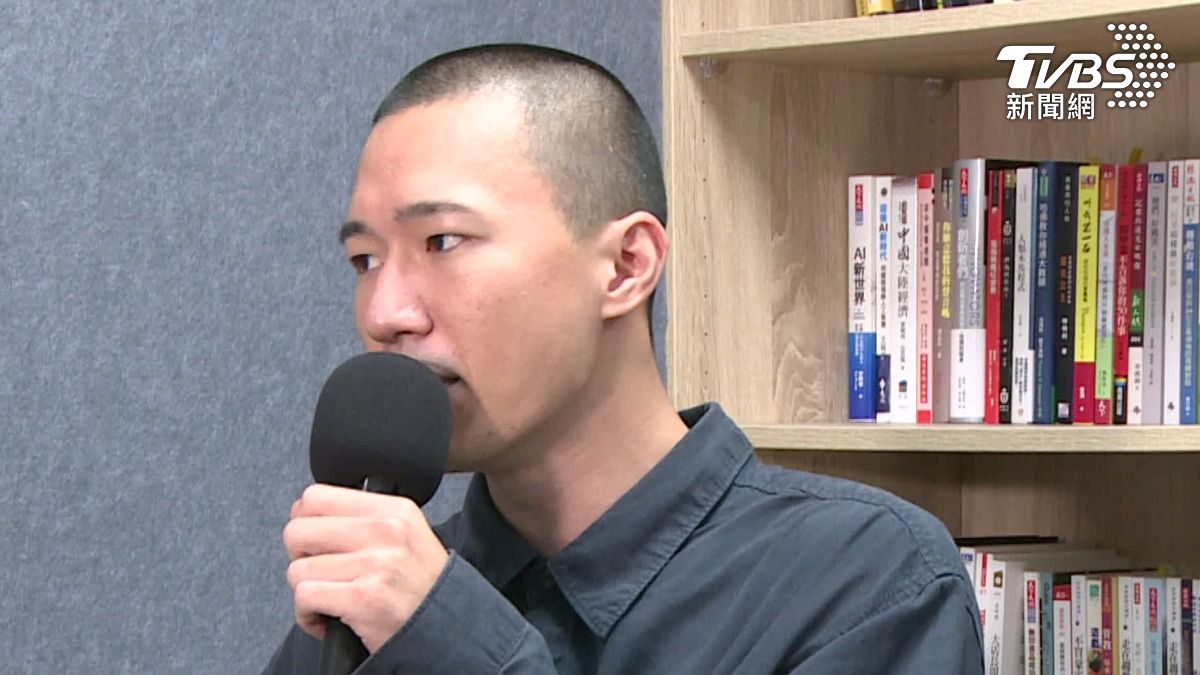 someshiit 山姆主打歌曲描寫初來台北時的苦澀。（圖／TVBS）