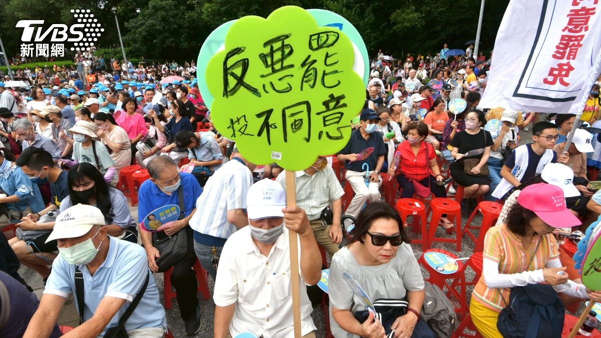 全台大罷免進入熱戰,包含新竹市長高虹安在內的25席罷免案將於7月26日舉行投、開票。(圖/胡瑞麒攝)