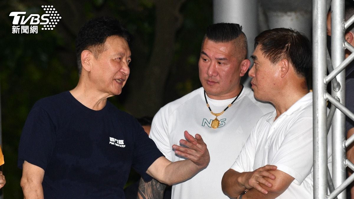 觀察/搶救藍委「小草票」是關鍵!大罷免進熱戰 藍白聯手催不同意