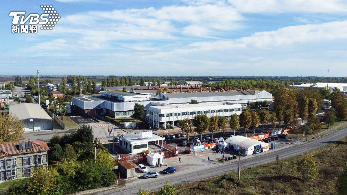 汽車零組件製造商馬瑞利(Marelli Corp)位於義大利工廠。(圖/達志影像路透社)