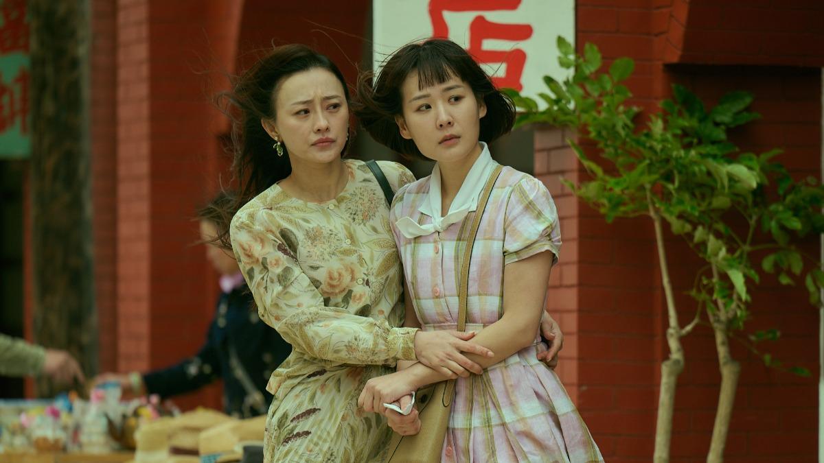 媽被大地主包養 女星崩潰「痛哭求分手」:鄰居都在看笑話