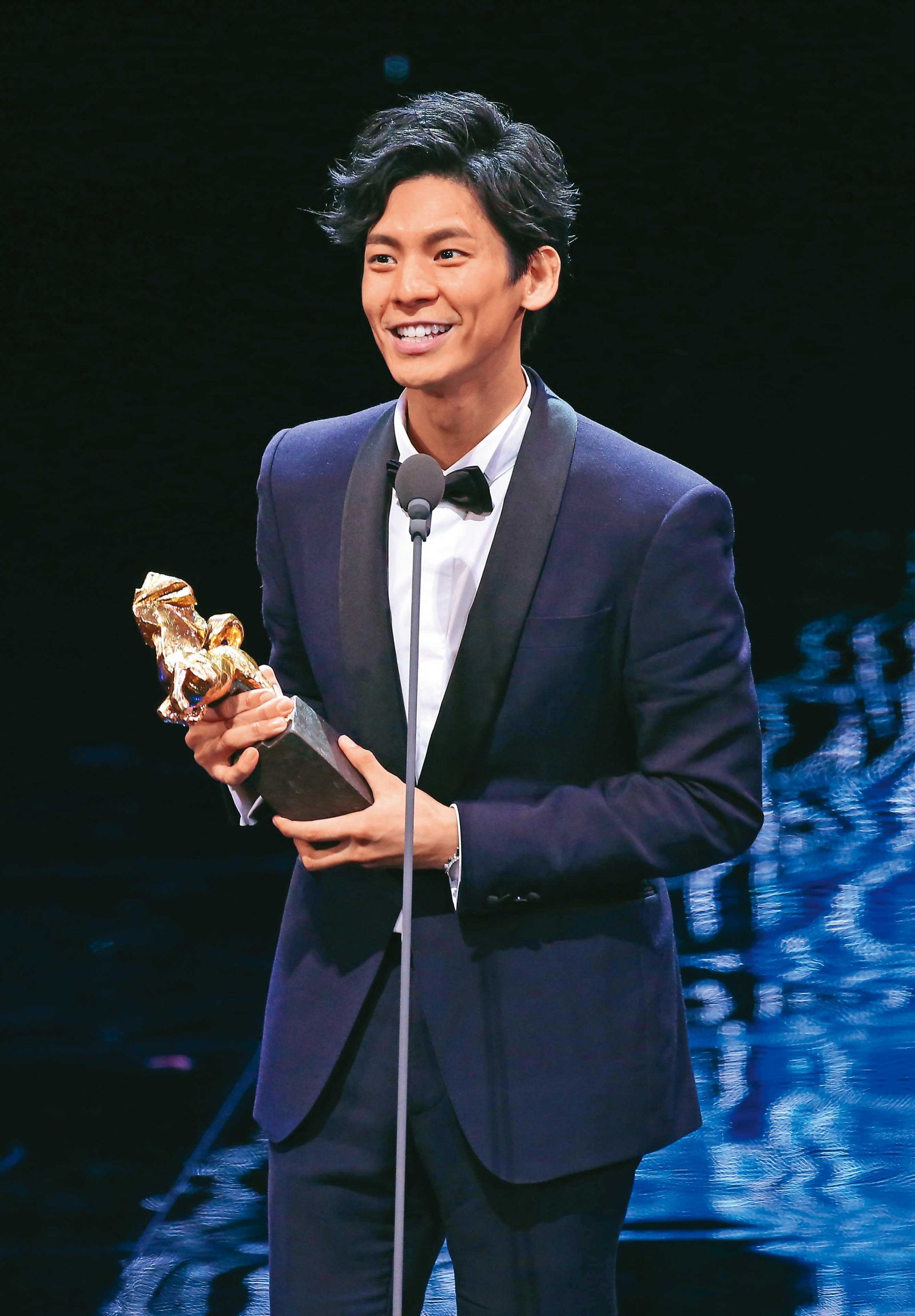 林柏宏以《六弄咖啡館》獲得金馬獎最佳男配角獎,受到矚目。(圖/鏡週刊)