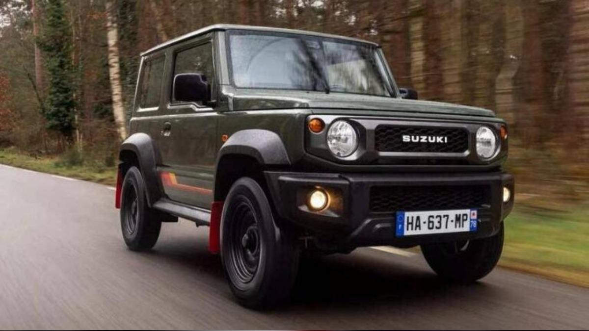 Jimny 55週年特仕版仍堅持純燃油配置,其動力來自一具1.5升自然進氣四缸引擎,可輸出102匹馬力與13.2kgm扭力。(圖/Suzuki提供)