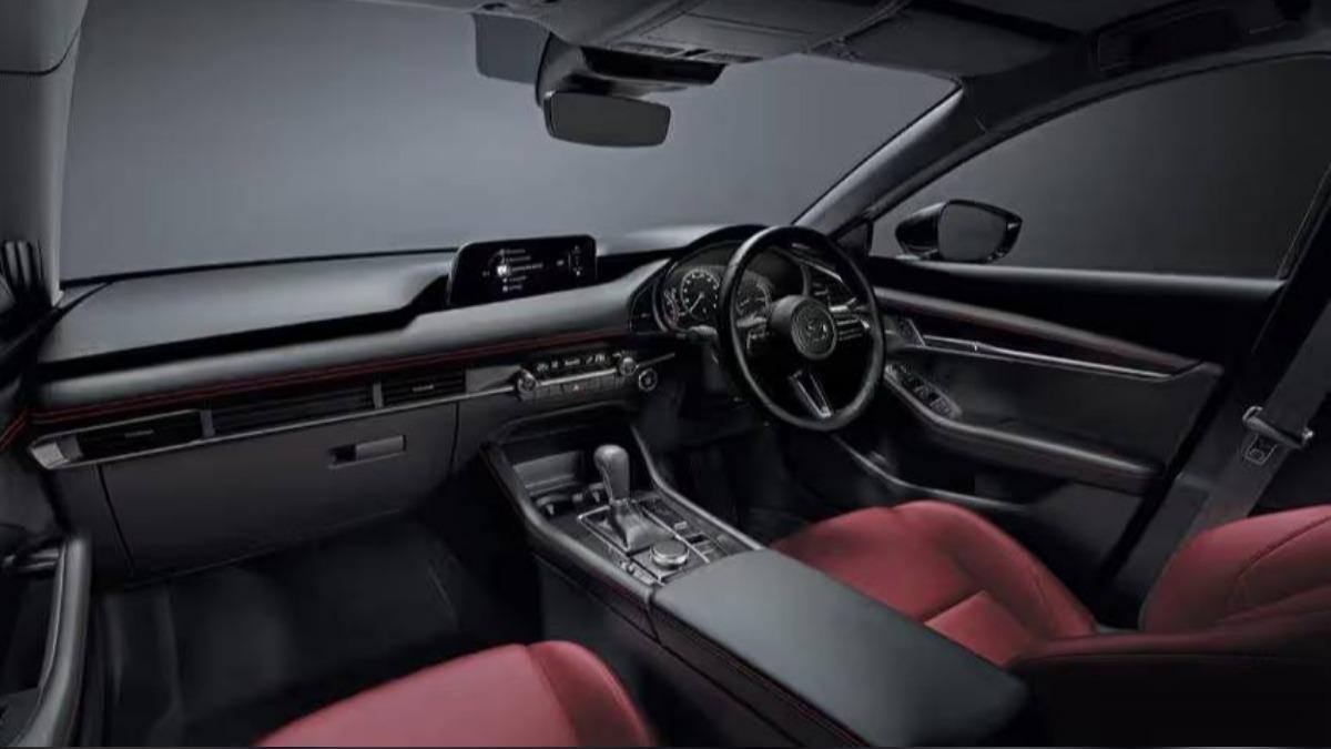 Mazda3 1.5L High Plus儘管是入門版,但入門的部分僅有動力,其餘配備卻幾乎給到頂!(圖/ Mazda提供)