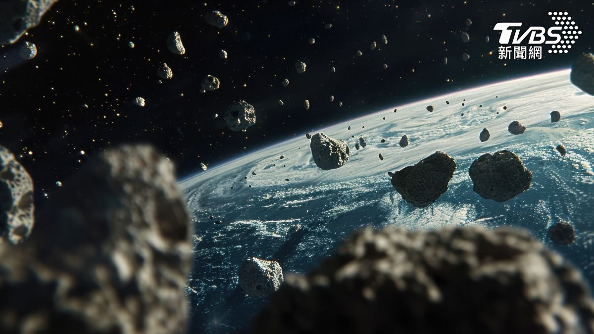 小行星2032年撞月球? 研究曝:1億公斤碎片恐射向地球
