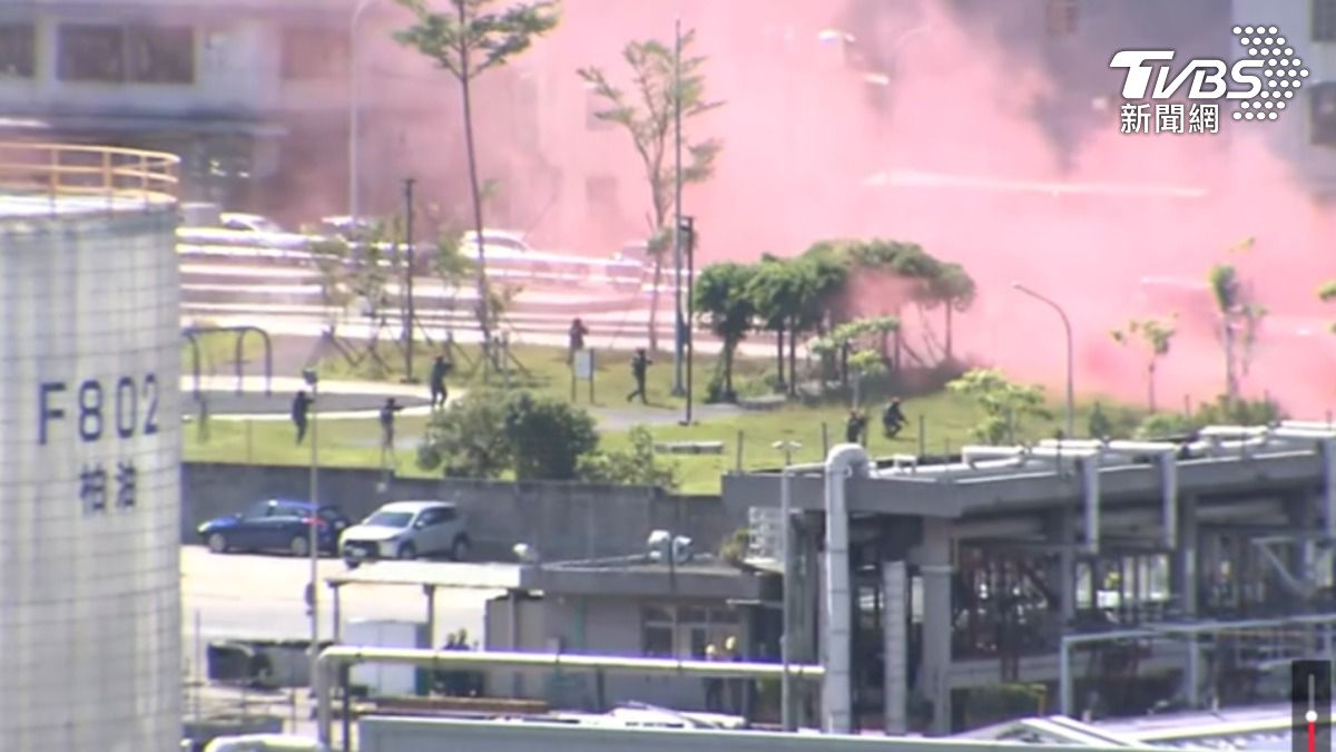國軍的漢光39號演習,大規模演練桃園煉油廠防護。(圖/TVBS)