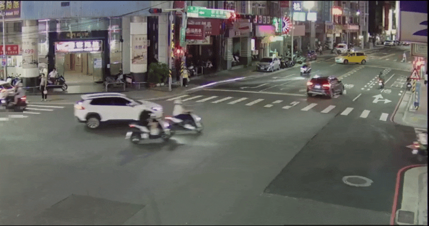 車禍監視器畫面。(圖/TVBS)