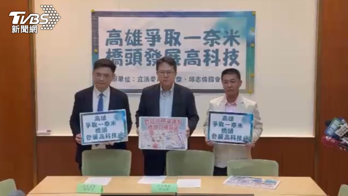 綠高市長戰開打! 賴瑞隆突現身許智傑記者會