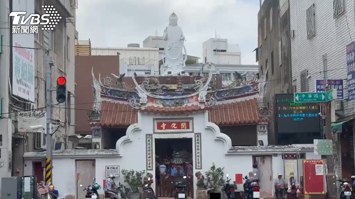 觀音神像相當壯觀。(圖/TVBS)