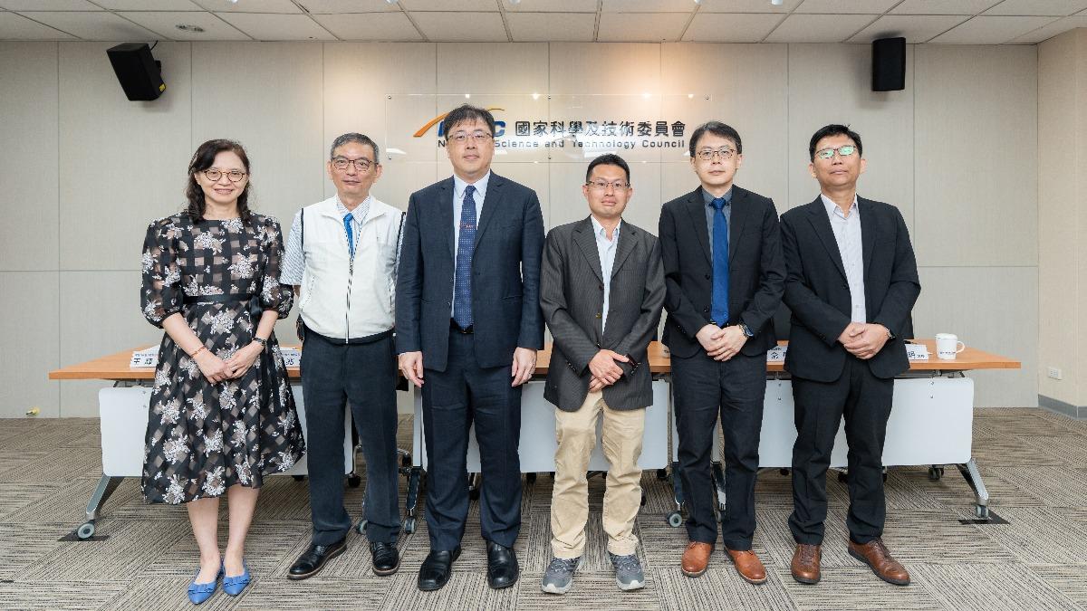國科會打造「超高速+低耗能」雷射光源　搶AI資料傳輸市場