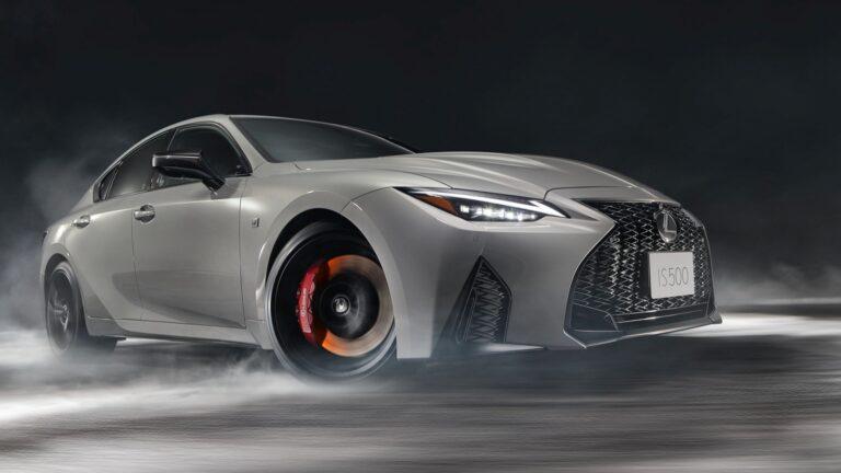 IS 500 Climax Edition特仕車採限量方式發售,售價訂在950萬日圓。(圖/翻攝自Lexus)