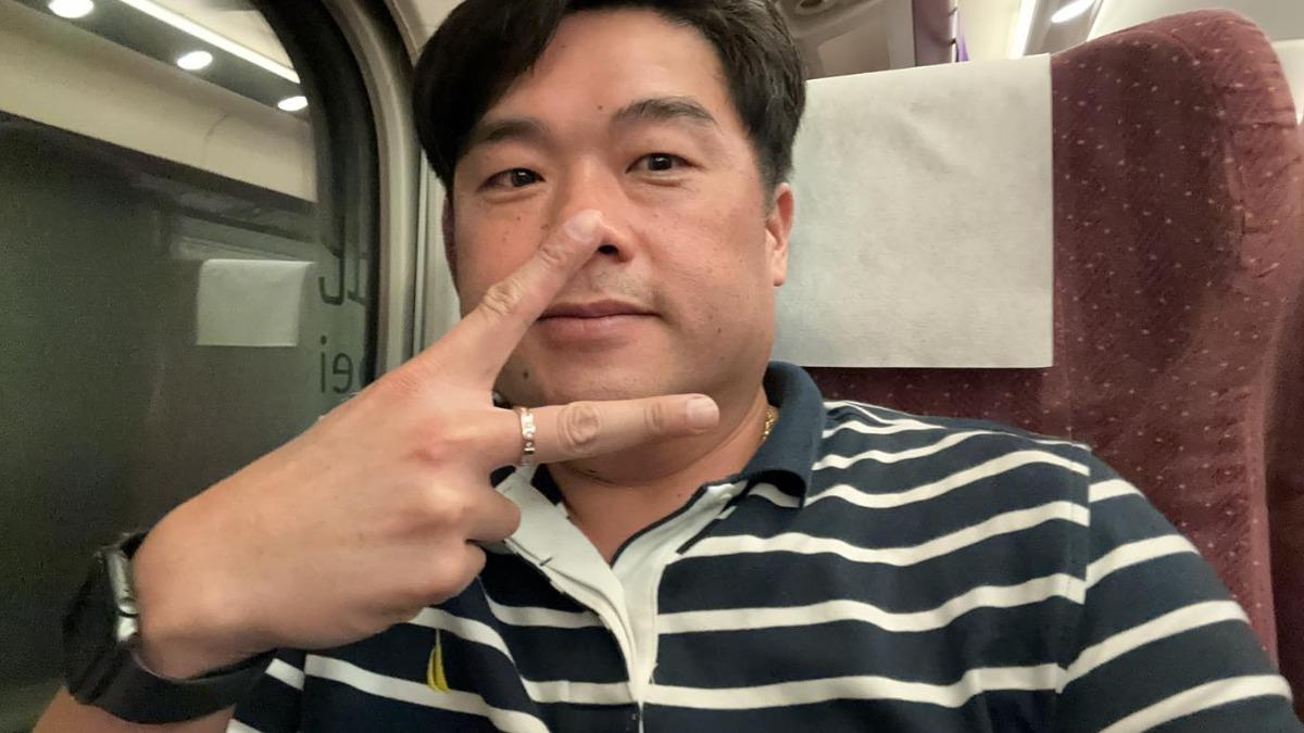 才剛收割小草…又挨酸「老c很綠」 呂捷不忍再提告