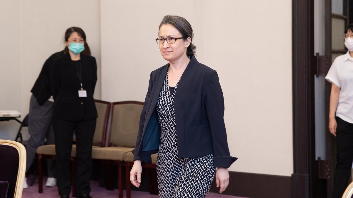 蕭美琴訪捷克遭陸人員尾隨「險釀車禍」 總統府:譴責不法行為