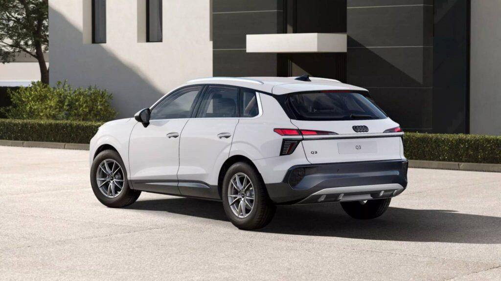 Audi Q3入門版(Basis)外觀相當簡約。(圖/Audi)