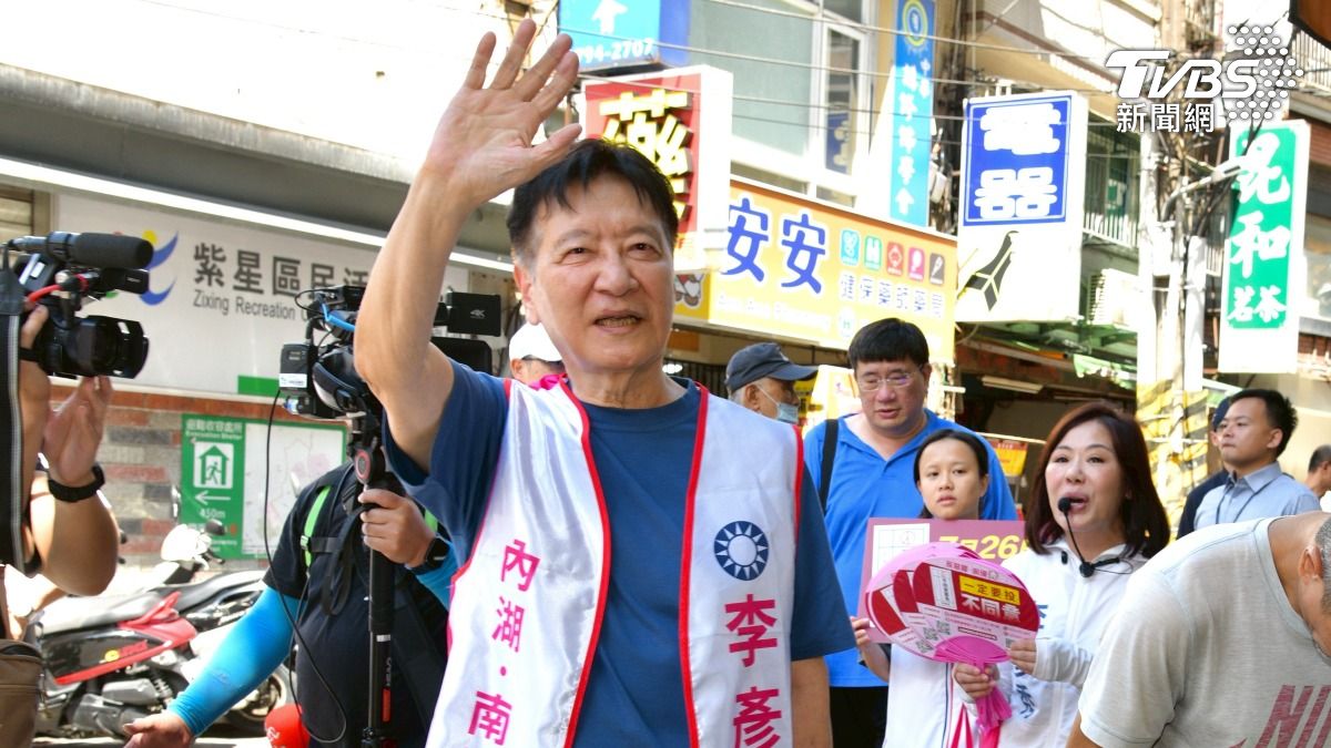 陪李彥秀掃街 趙少康嗆國台辦:對台灣搞大罷免你少講話