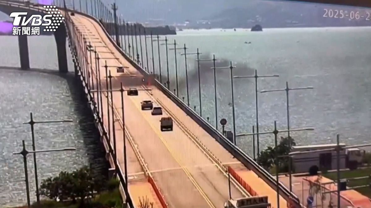 這是金門大橋通車兩年多來，首起火燒車案例！（圖/TVBS）