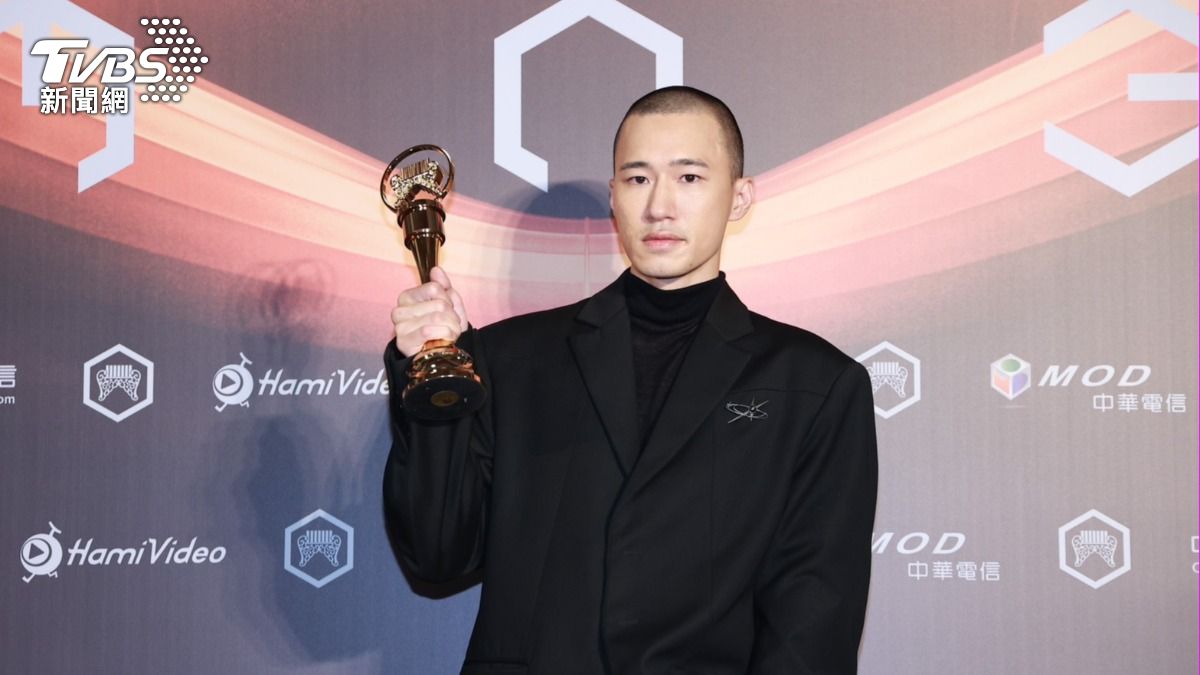 金曲36/才剛奪新人獎!男歌手哽咽爆「頭冒腫瘤」 恐致癌喪命