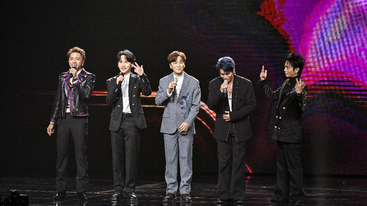 金曲36／坤達才說不來！驚喜現身　Energy自嘲「二度就業男團」