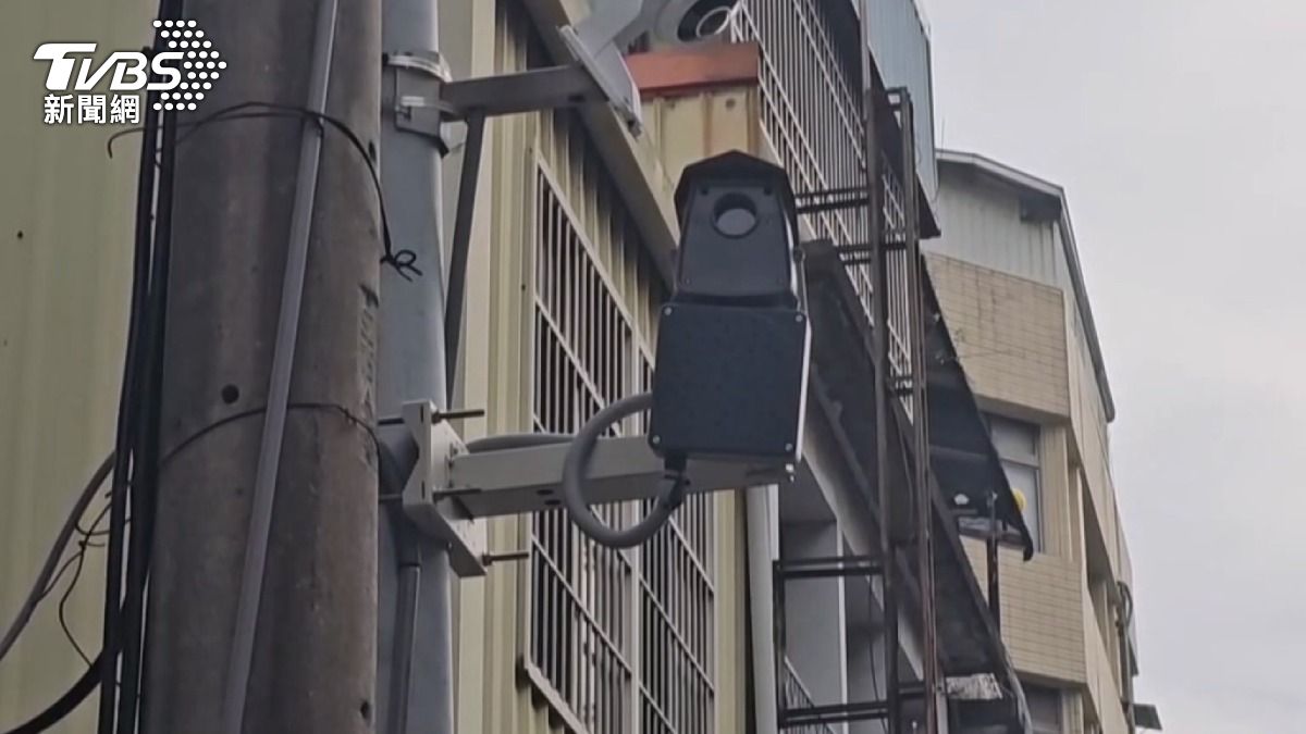 「守株待兔」抓改管車！苗栗5月已罰76件，定式設備鎖定熱點(圖／環保局提供)
