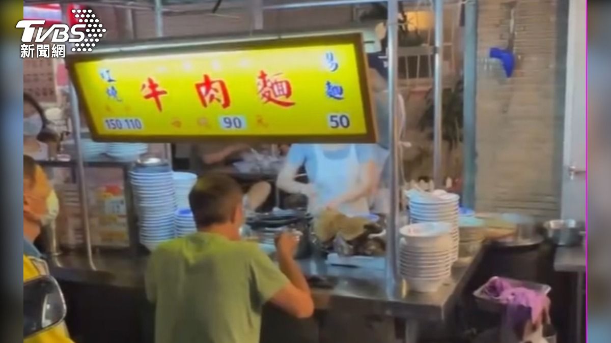 「汕頭牛肉麵」飄香超過50年,沒想到6月27號突然歇業。(圖片來源/張哲生提供)