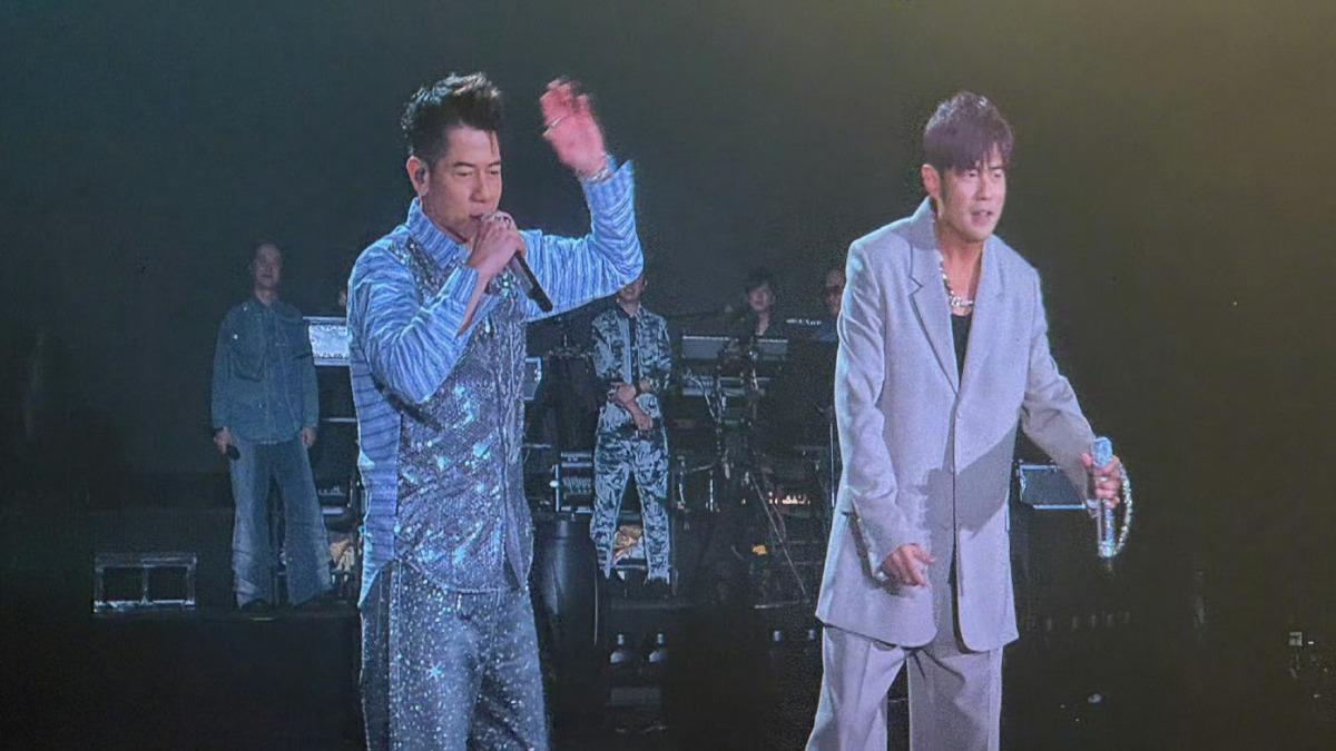 周杰倫太狂!香港開唱「重量級天王登台」 睽違18年合體全場暴動
