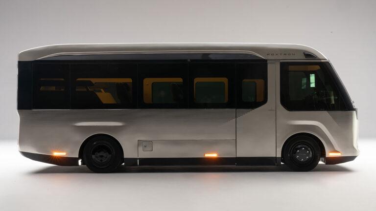 Model U預計今年稍晚推出量產規格的招商車。(圖/鴻海提供)