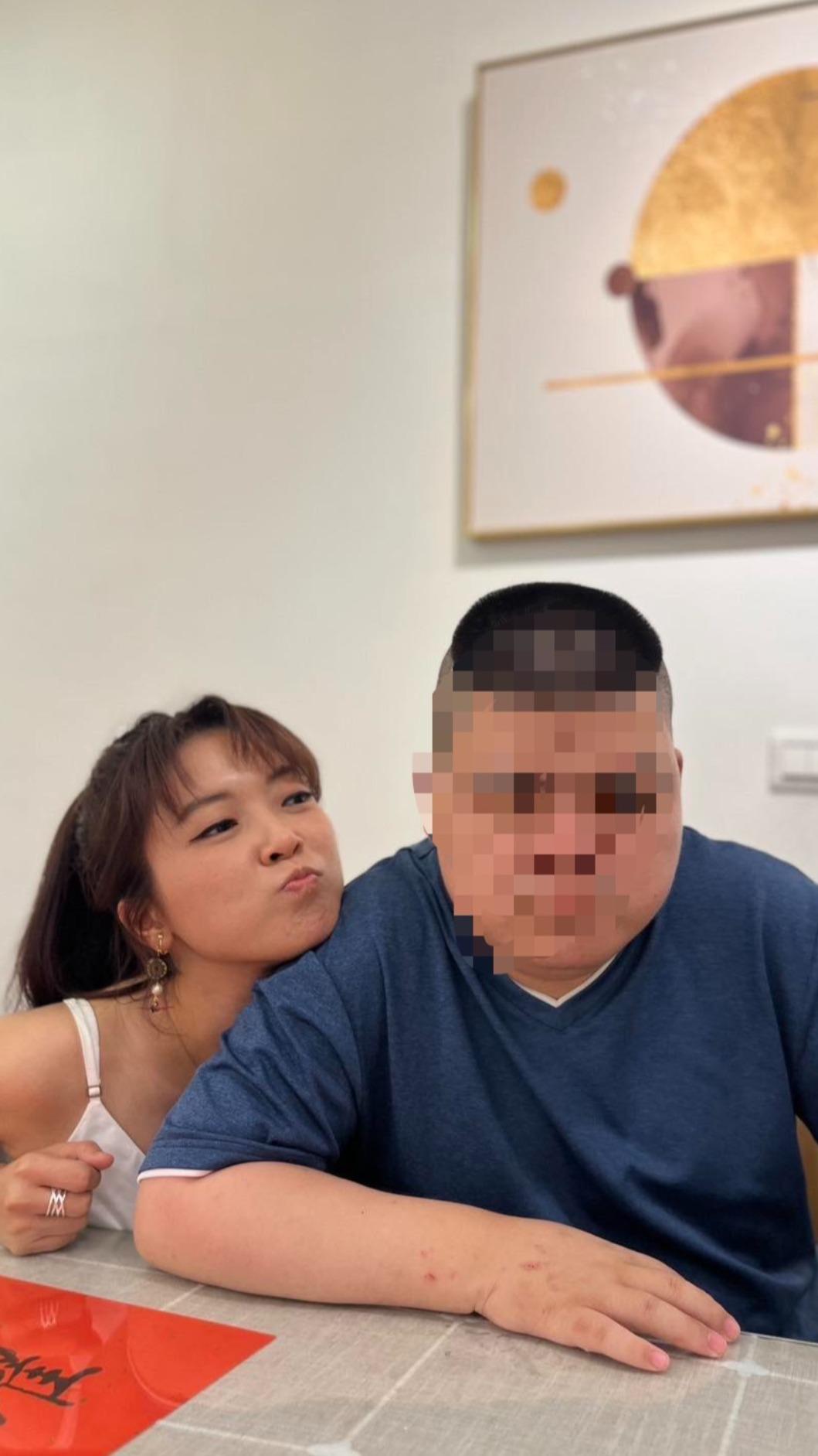翁鈺鈞弟弟罹患重度自閉症與癲癇。(圖/翻攝自翁鈺鈞臉書)