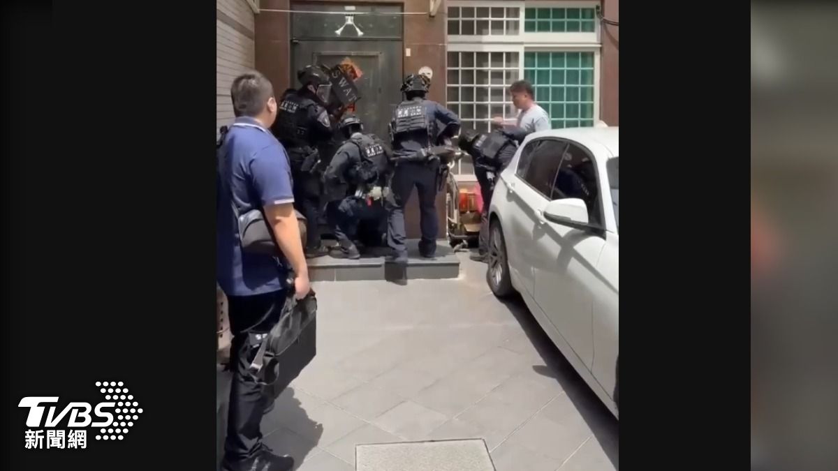 新北市刑大破獲46組詐騙集團，逮捕158名嫌犯。（圖／TVBS）