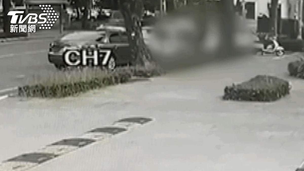 黃士廉不滿被當「細漢ㄟ」,加上紋身糾紛,選擇縱火殺人。(圖/TVBS資料畫面)