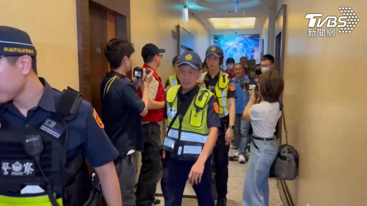 暑假到!新北市青春專案啟動 侯友宜點名「嚴查喪屍煙彈」
