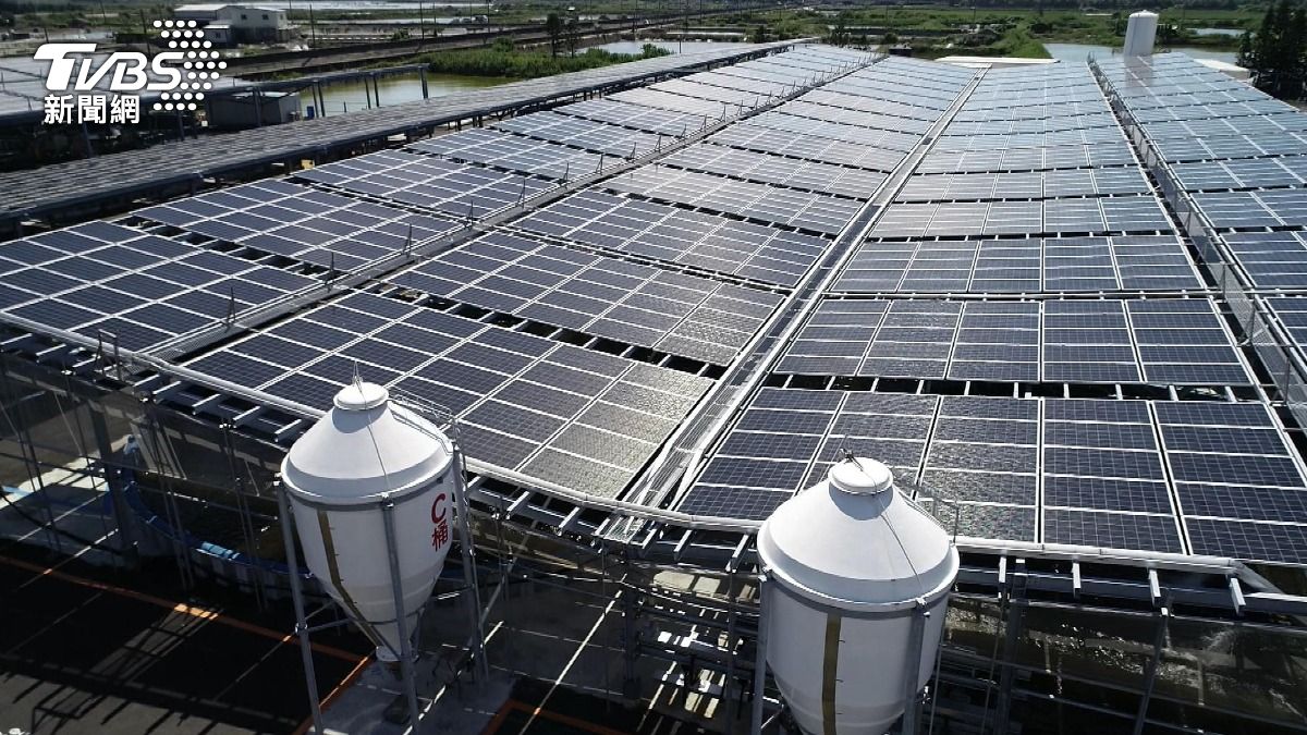 RE30為30%綠電搭配70%一般發電產品,包含證明,價格較一般電價貴。(圖/TVBS)