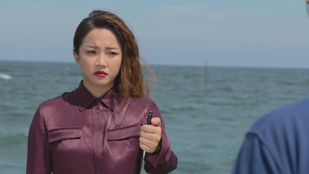 賴慧如不會游泳,當場嚇到腿軟。(圖/民視提供)