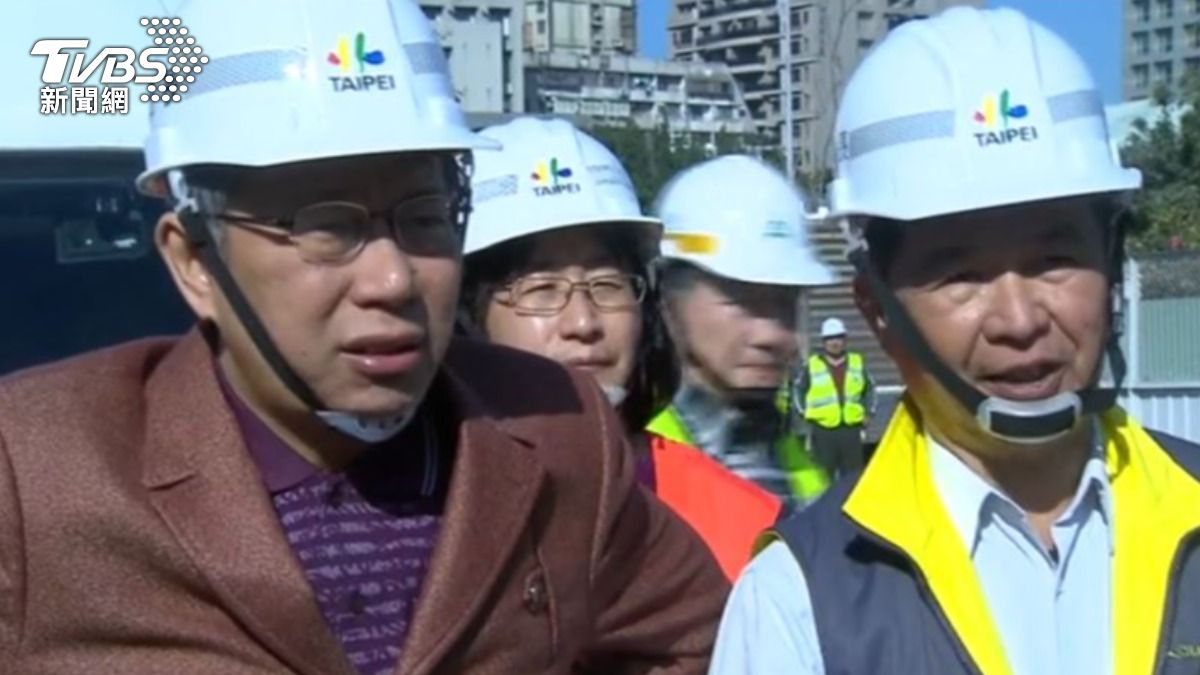 時任台北市長柯文哲與時任工程局長彭振聲(圖/TVBS)