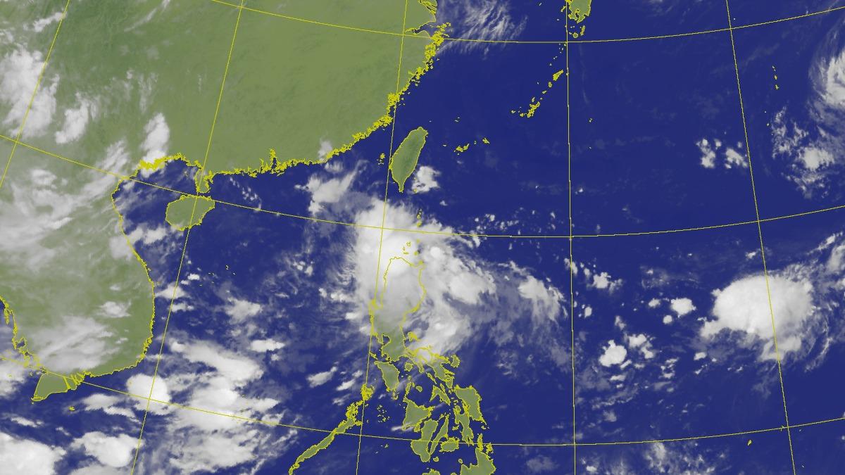 天氣/今飆37度酷熱!擾動98W成颱機率高 專家:「恐登陸台灣」