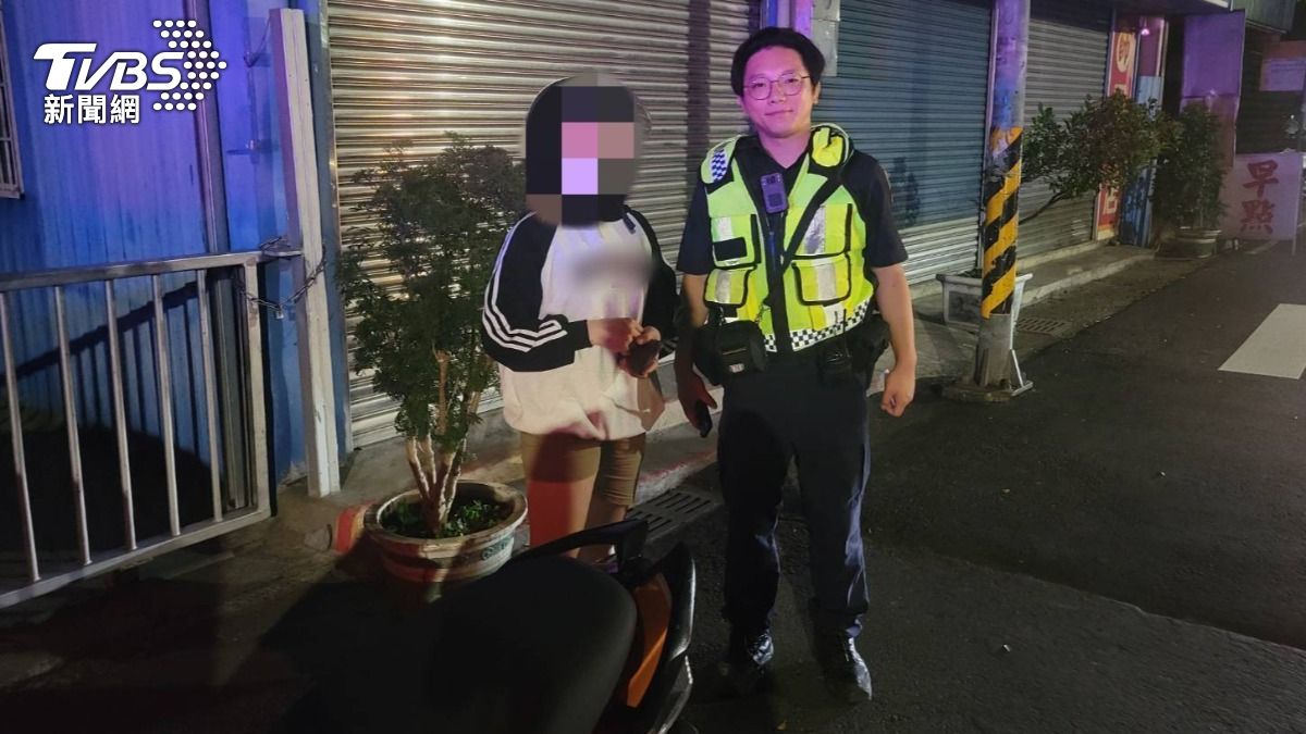 范女太盲目相信導航沒錯,便一路往國道三號交流道直衝。(圖/TVBS)