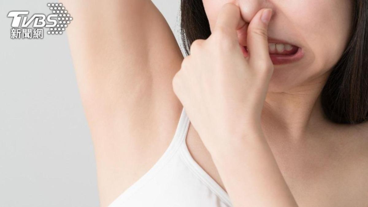 身體飄異味?「汗臭、屁味」恐是腎出事 專家曝驚人原因