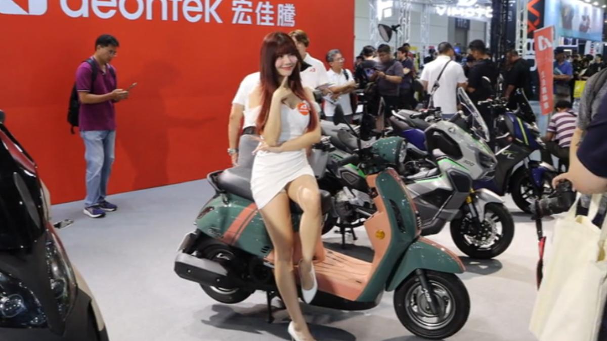 國際重型機車展開幕,吸引不少玩家試乘。(圖/TVBS)