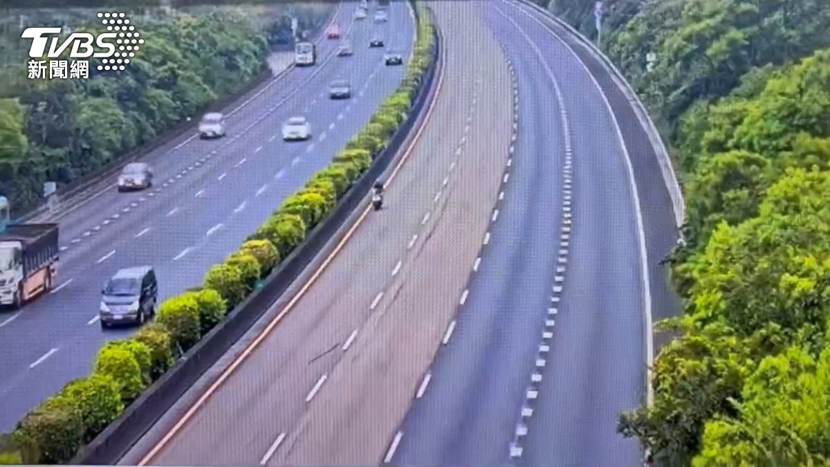 我一路向北...騎士恍惚逆向闖國道3號 不甩警攔截飆17公里