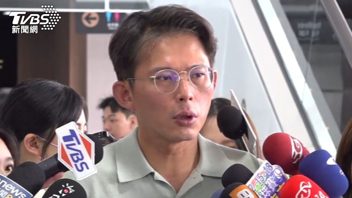 我國仍未公布關稅談判細節,民眾黨主席黃國昌批評,民進黨忘記當初的承諾嗎?(圖/TVBS)