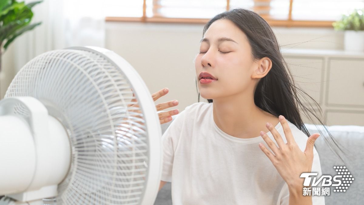 快速降溫超有感！Top8必備抗熱小物　陪你度過這個夏天