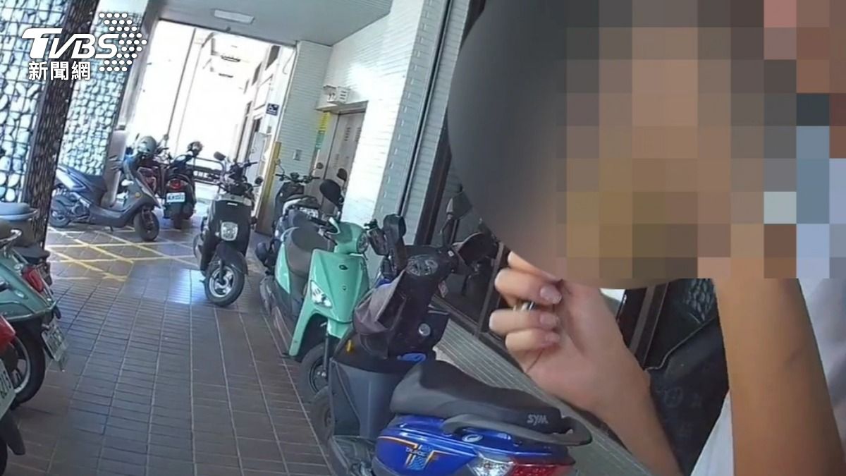 吃了誠實豆沙包？花蓮男討債不成當街點菸　警一問竟自爆抽K菸