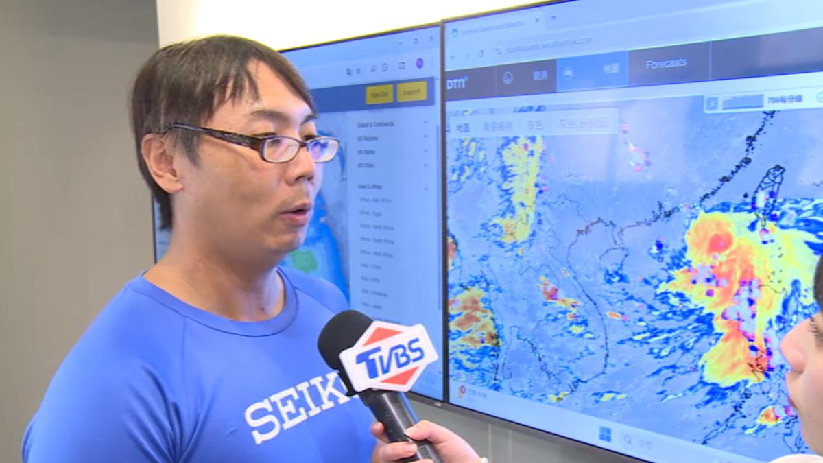 丹娜絲走法「夏天極少」,專家指出是因為今年高壓較偏東、北。(圖/TVBS)