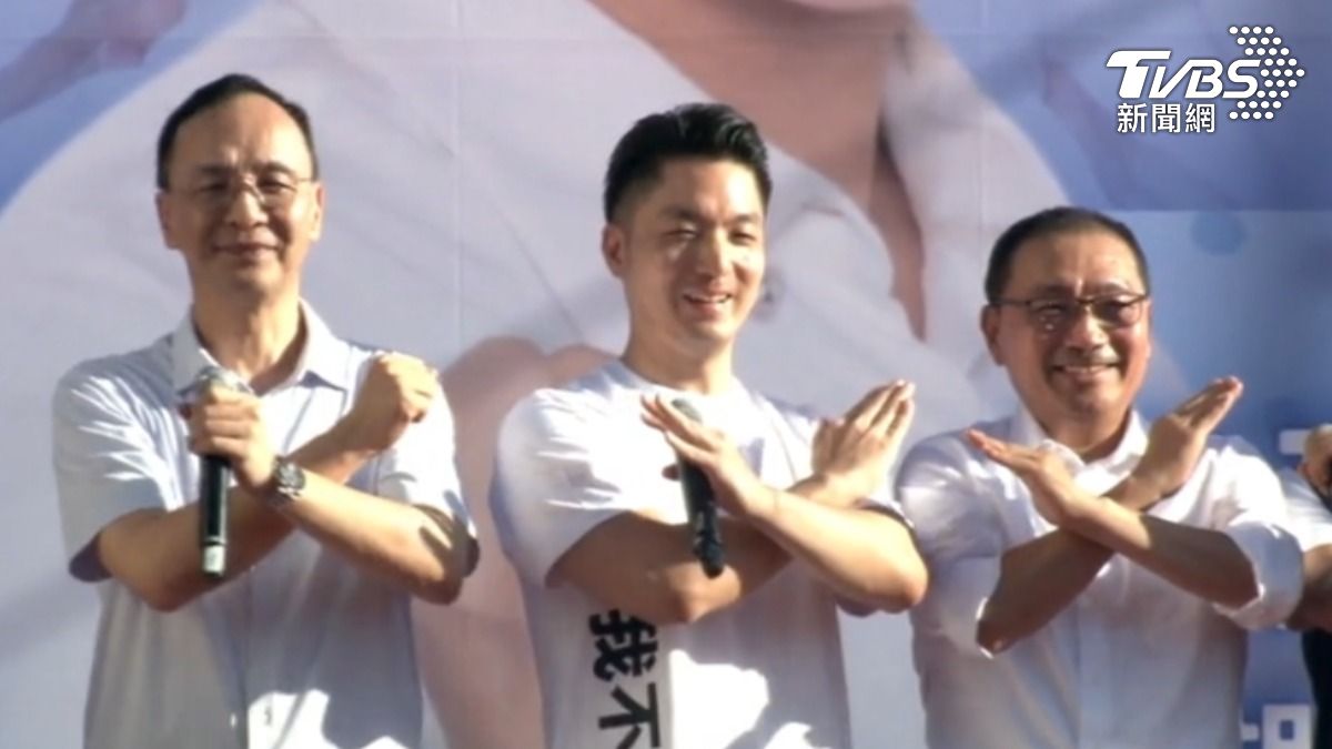 國民黨主席朱立倫，與台北市長蔣萬安、新北市長侯友宜為藍營立委站台。(圖/TVBS)