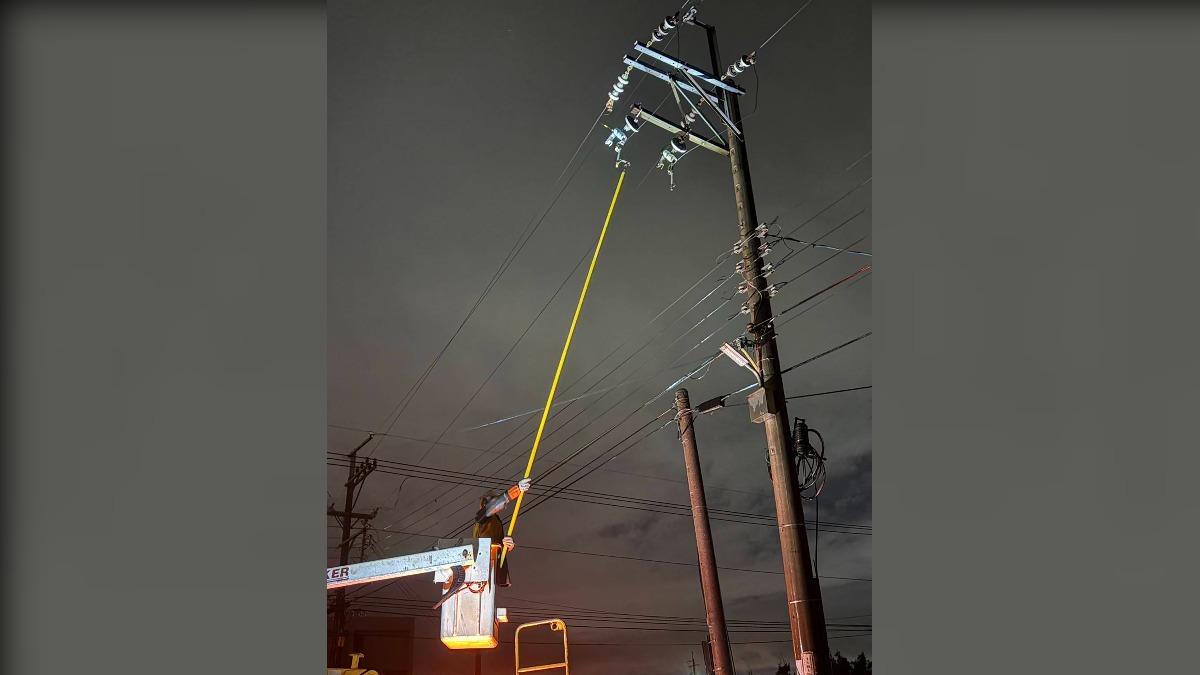 彰化大停電!丹娜絲颱風雨彈狂炸 「1558戶全黑」台電搶修