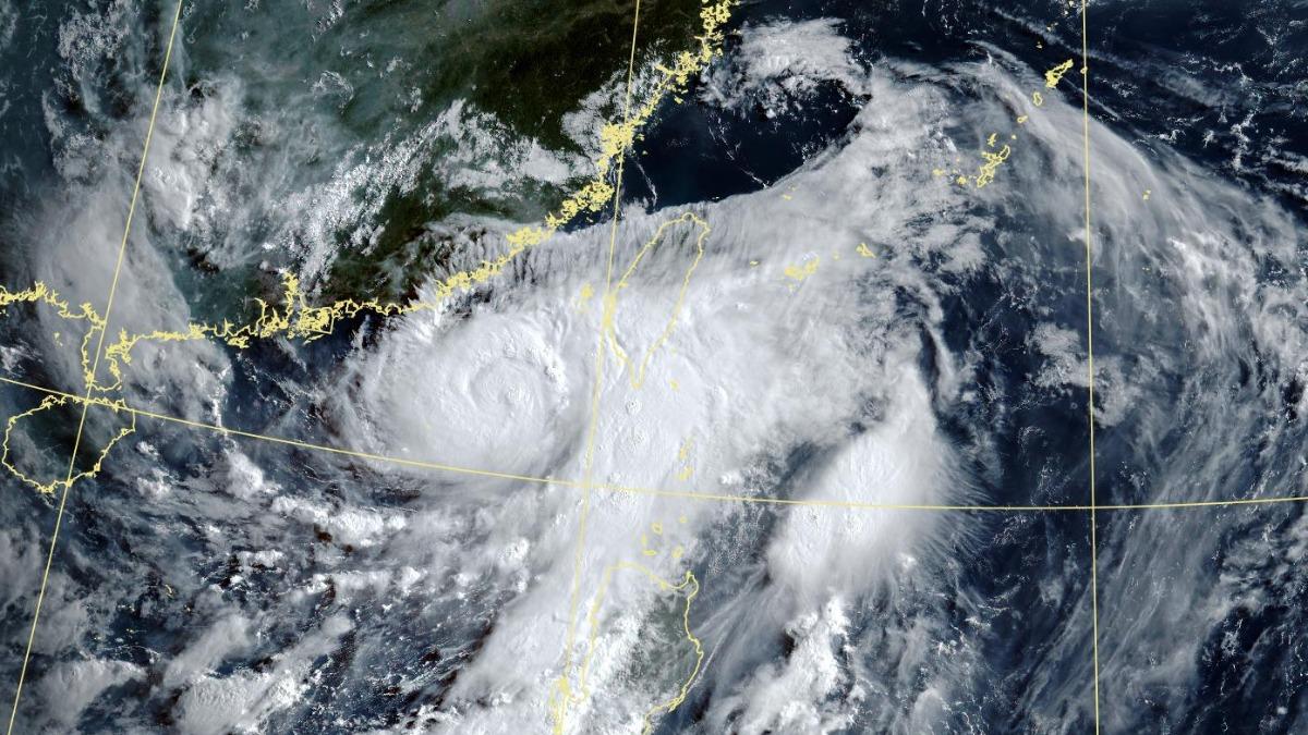 颱風/丹娜絲暴風圈再擴大!今恐「直接登陸」 風雨最劇烈時程曝